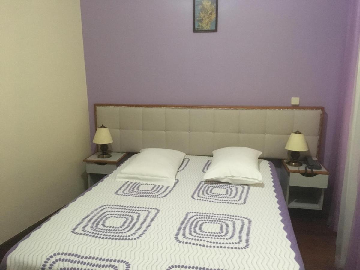 Florinda Bed and Breakfast Chaves Exteriör bild